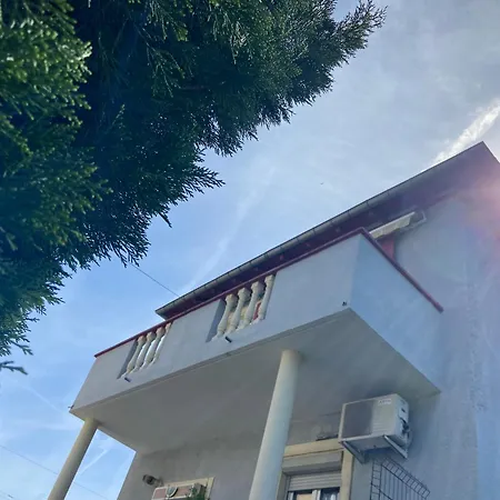 Le Charme D'alsace * コルマール